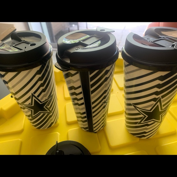 Dallas Cowboys 32oz cup with flip cap lid - Picture 2 of 4